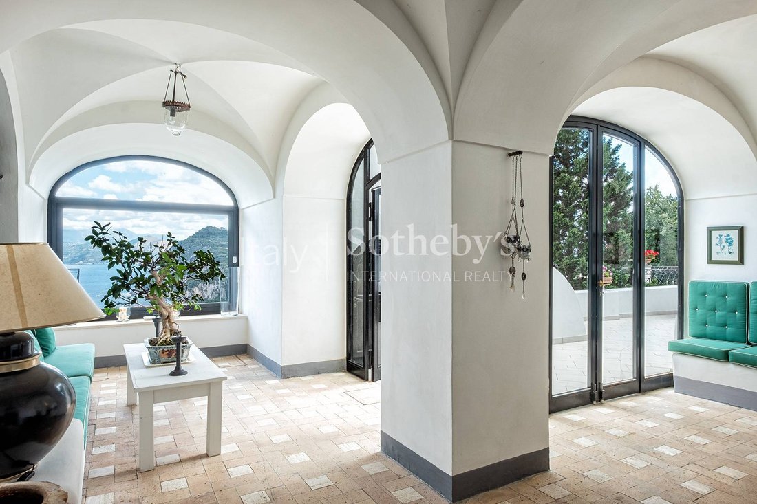 Villa Luisa Grand Estate In The Heart Of Capri In Capri, Campania