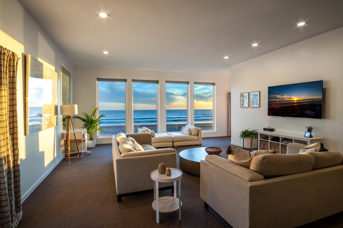 Oceanfront In Stinson Beach In Stinson Beach, California, United States