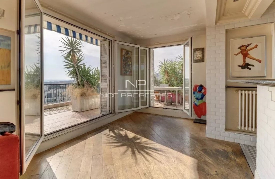 Lower Cimiez, Top Floor, 3 Rooms In Nice, Provence Alpes Côte D'azur