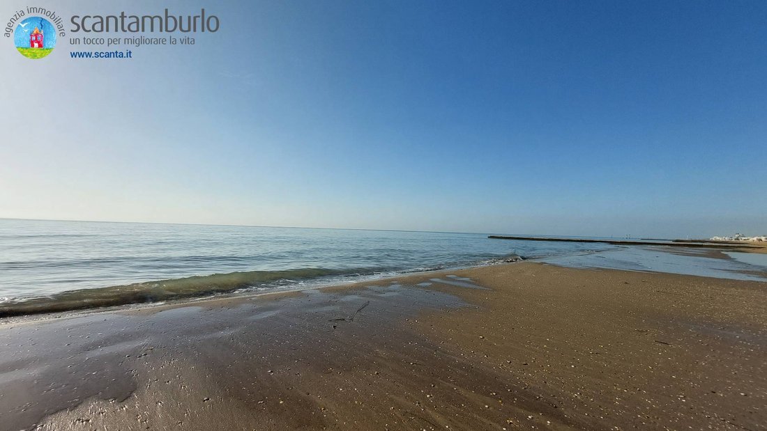 Land in Cavallino, Veneto, Italy 4 - 13439176