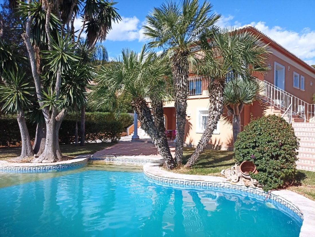 Villa in Moraira, Teulada, Land Valencia 2 - 11813509