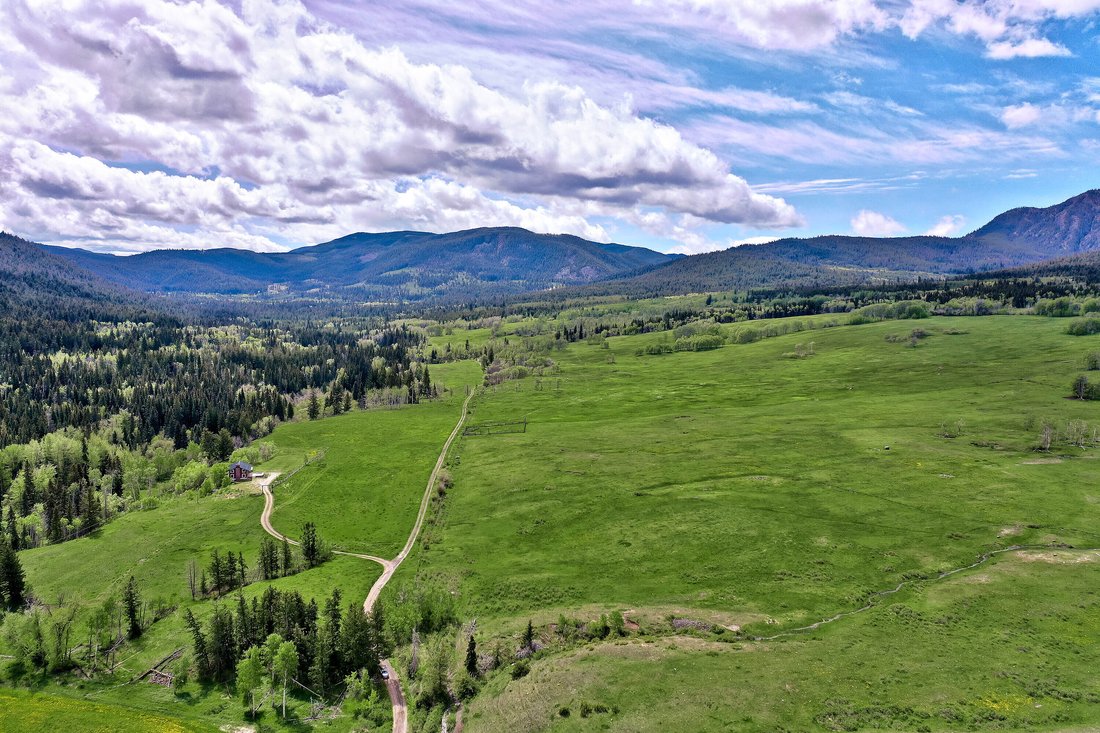Hat Creek Land & Cattle Co. In Ashcroft, British Columbia, Canada For