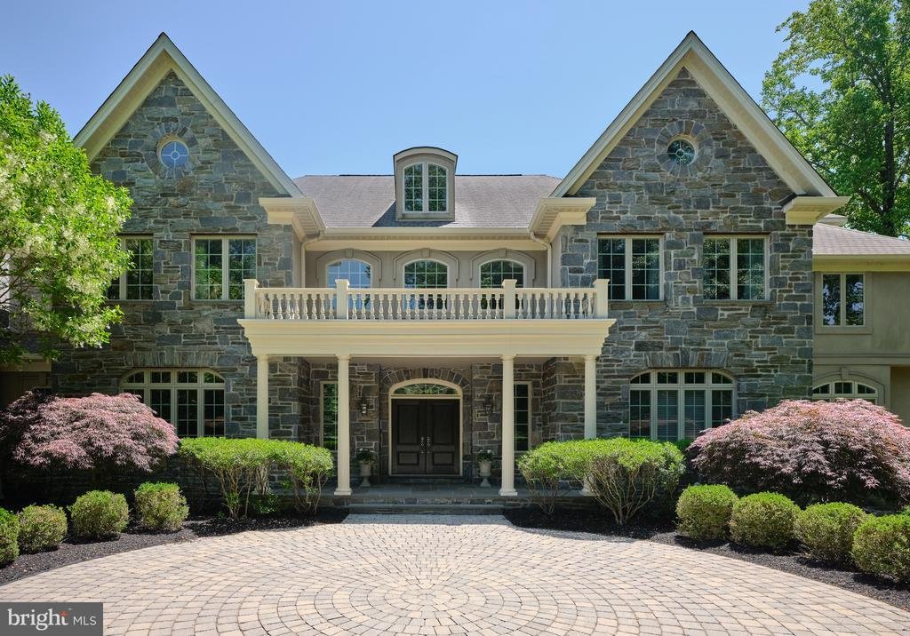 5 Bedrooms Single Family Detached In Bryn Athyn, Pennsylvania, United
