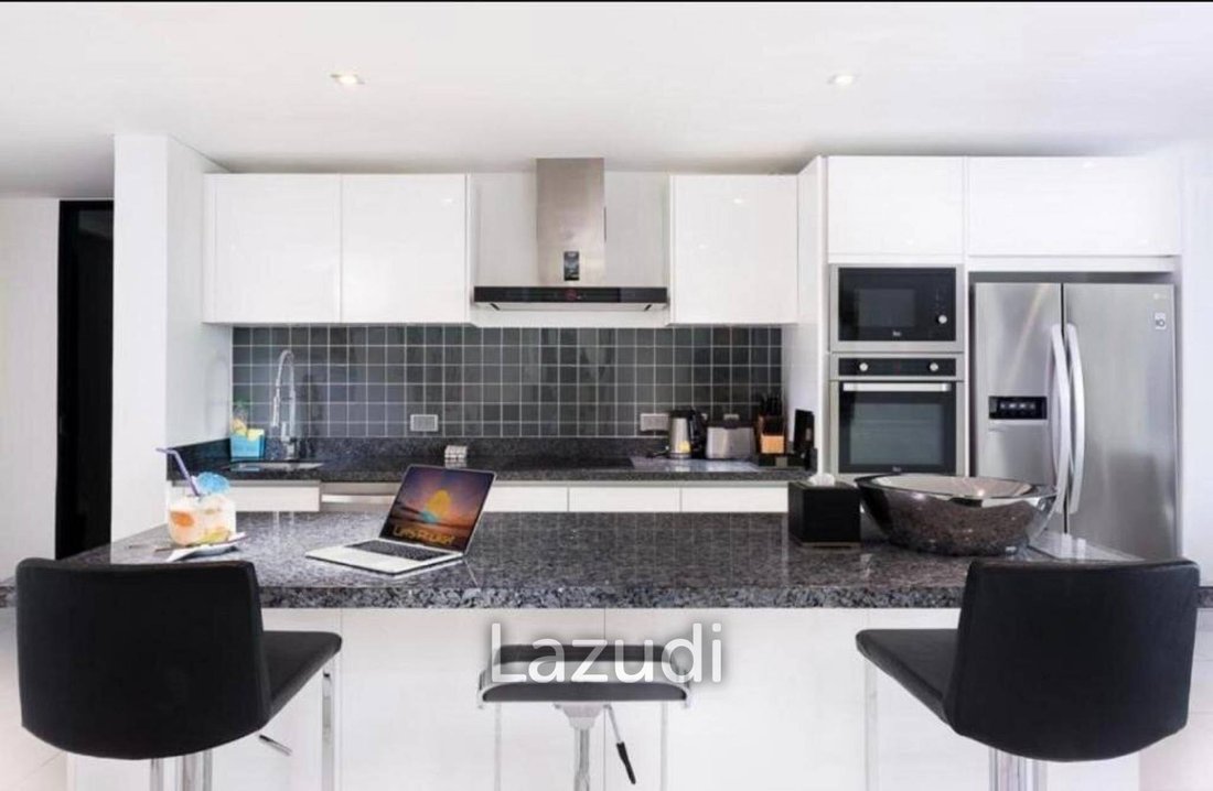 Apartment in Pa Tong, Phuket, Thailand 2 - 13439517