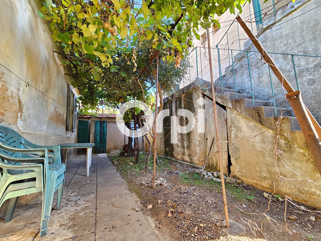 House in La Crau, Provence-Alpes-Côte d'Azur, France 3 - 13439678