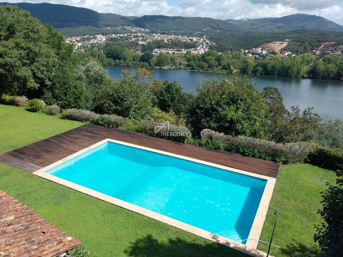 Farm Ranch in Lomba, Porto District, Portugal 1 - 13438163