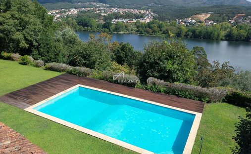 Farm Ranch in Lomba, Porto District, Portugal 1