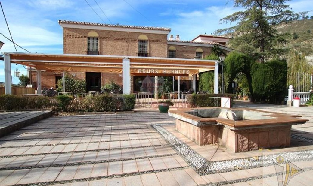 Local Quã©Ntar Spain In Quéntar, Andalusia, Spain For Sale (13438643)