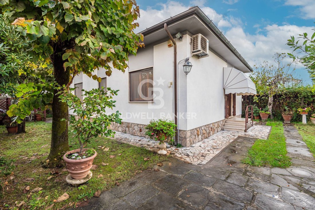 Villa in Center, Forte dei Marmi, Tuscany 3 - 13442942