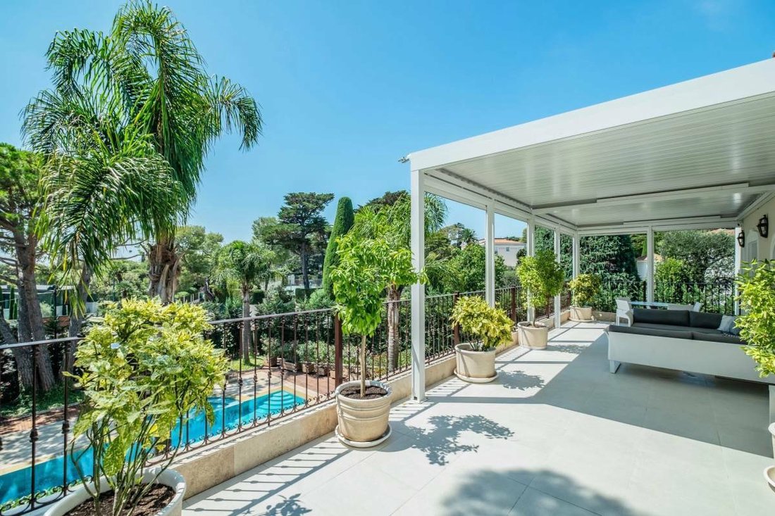 Villa in Saint-Jean-Cap-Ferrat, Provence-Alpes-Côte d'Azur, France 5 - 13443344