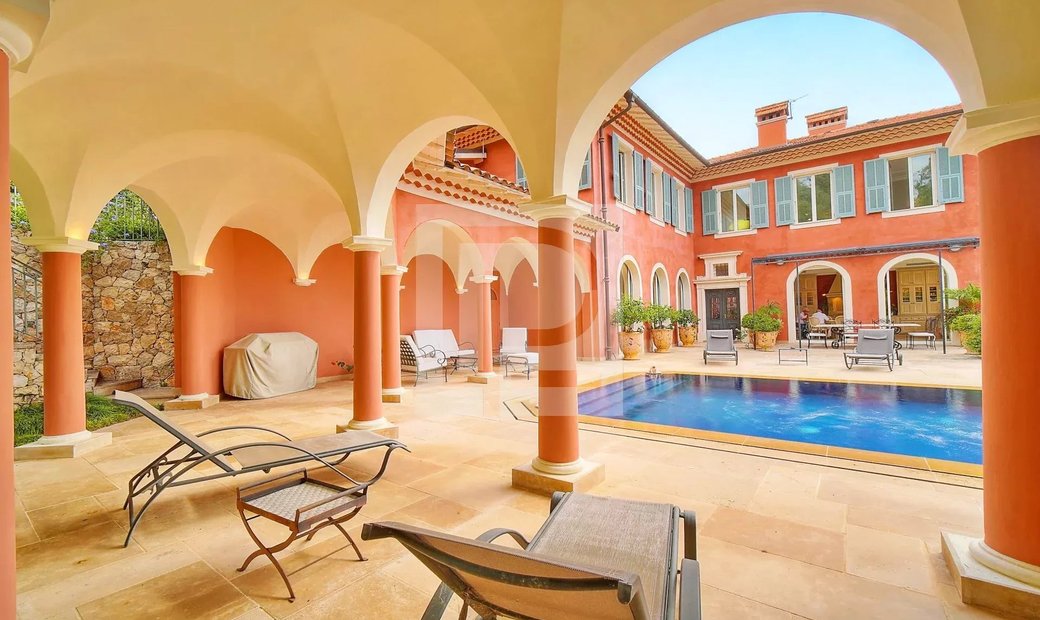 Luxury Villa With Breathtaking In Menton, Provence Alpes Côte D'azur