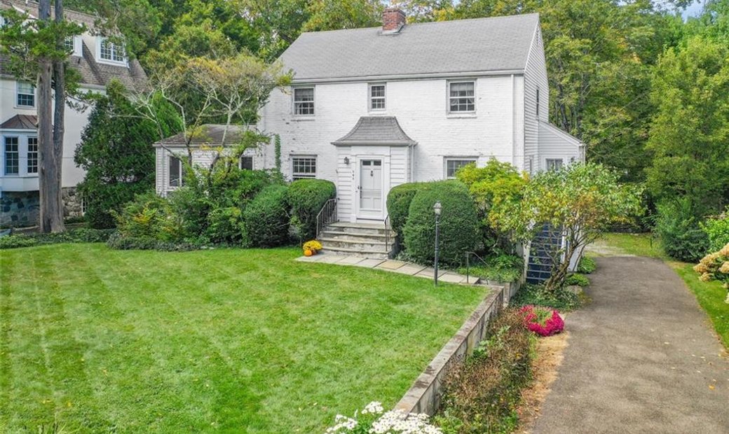 141 Lockwood Road, Riverside, Ct 06878 In Greenwich, Connecticut