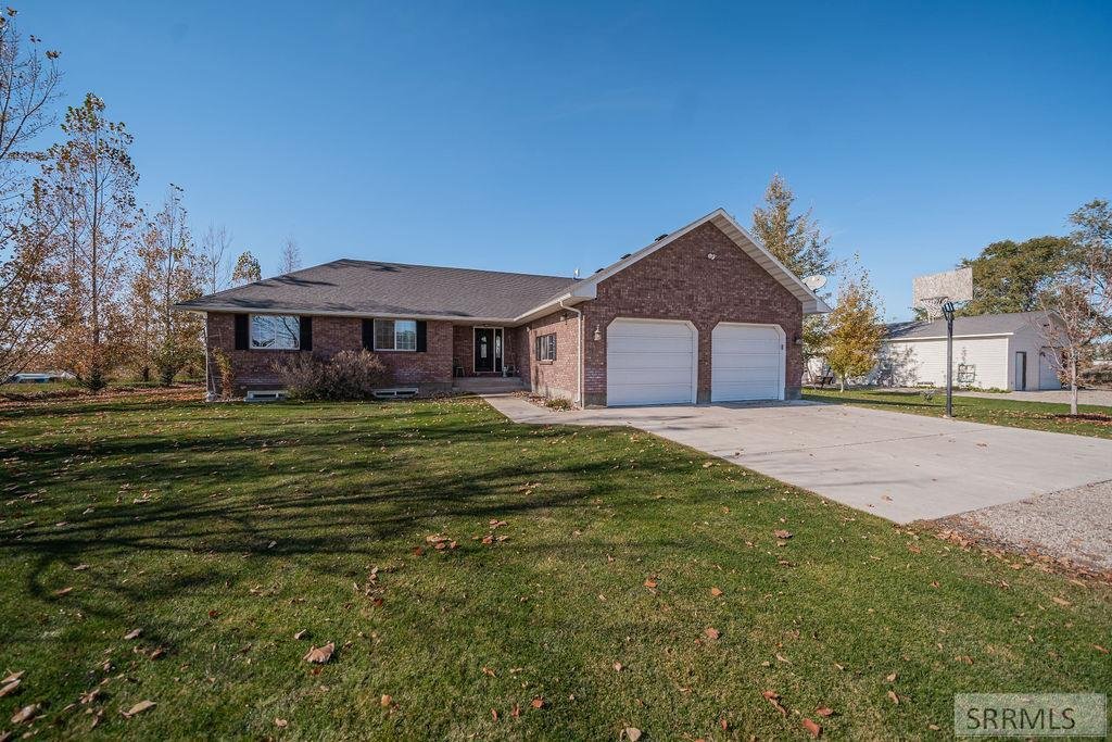 6 Bedrooms Single Family Detached In Rigby, Idaho, United States For