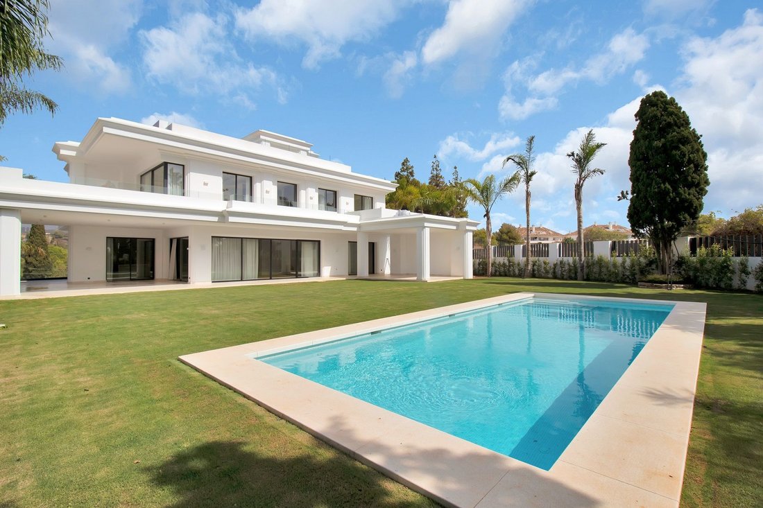 Villa à Marbella, Andalousie, Espagne 2 - 12850015