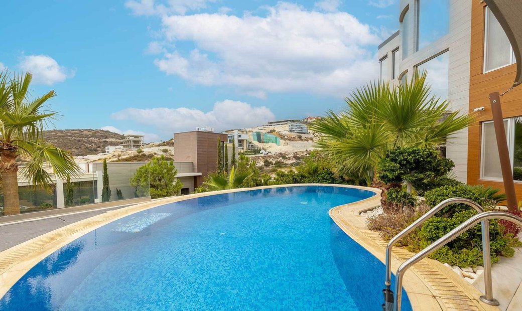 Luxury Villa With Five Bedrooms In Limassol In Agios Tychon, Limassol