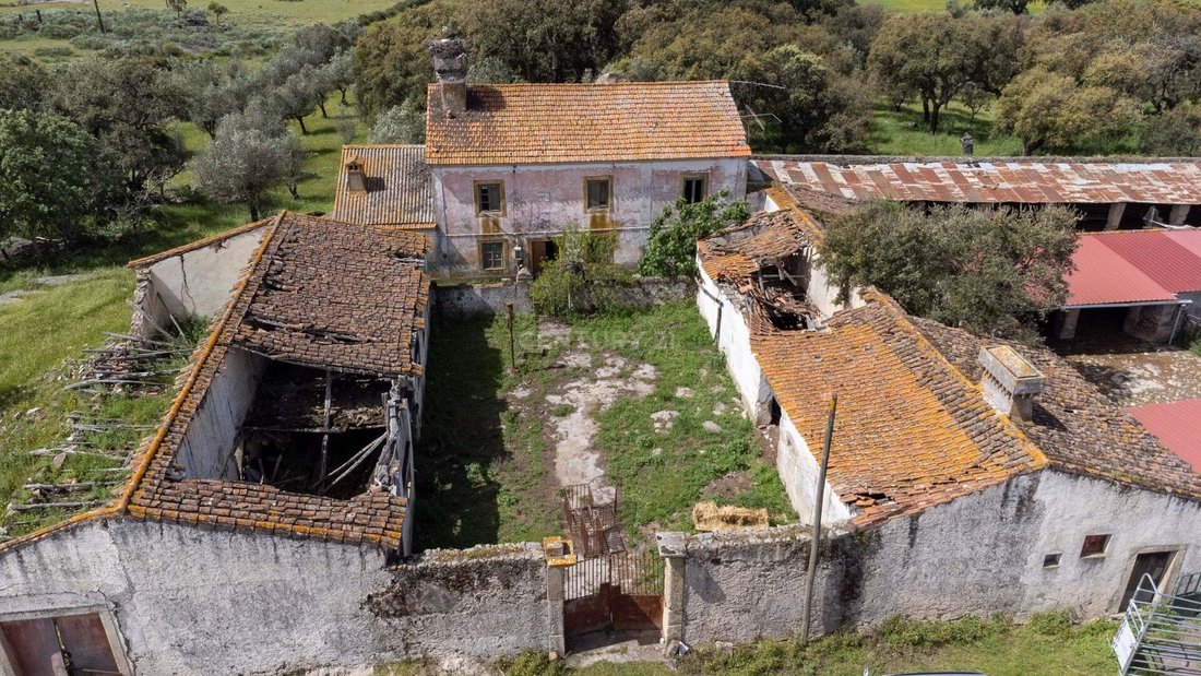 Estate With 884.250m2 Next In Barragem De Nisa, Portalegre District