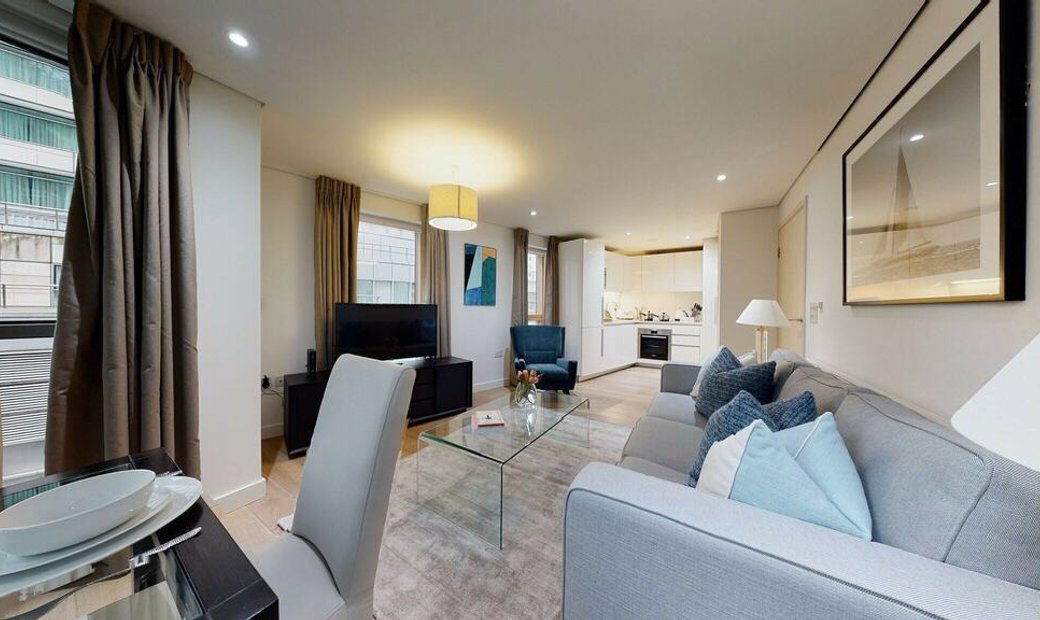1 Bedroom Apartment On Edgware Road In In London, England, United Kingdom For Sale (13444689)