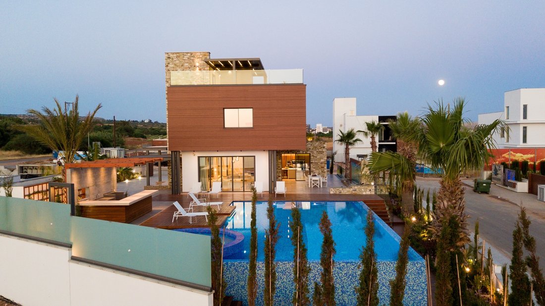 Luxurious Villa In An Exclusive Development In Ayia Napa, In Ayia Napa