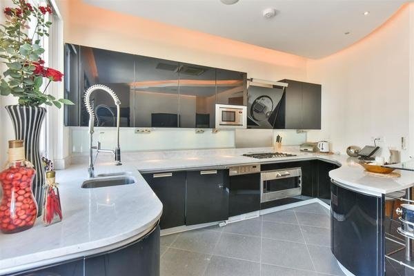 Apartment in Mayfair, Westminster, England 4 - 13445117