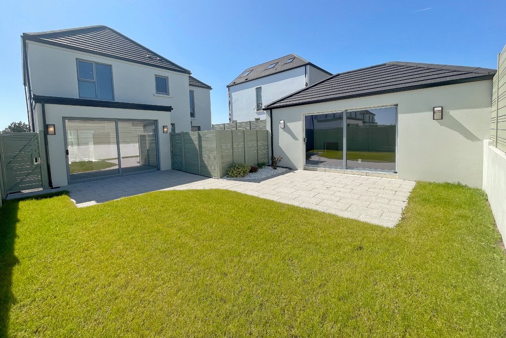House in Portstewart, Causeway Coast and Glens District, Northern Ireland 2 - 13445841