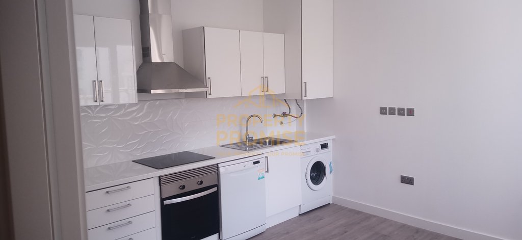 Apartment in Gibraltar, Gibraltar 2 - 13446009