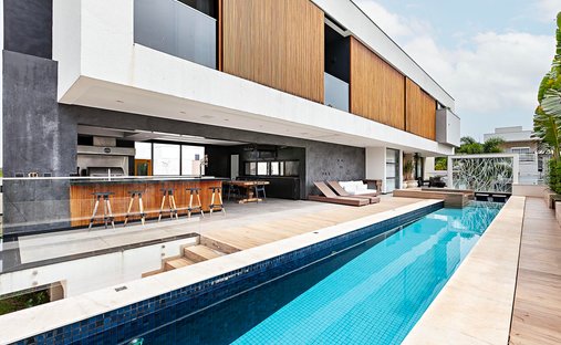 House in Votorantim, State of São Paulo, Brazil 1