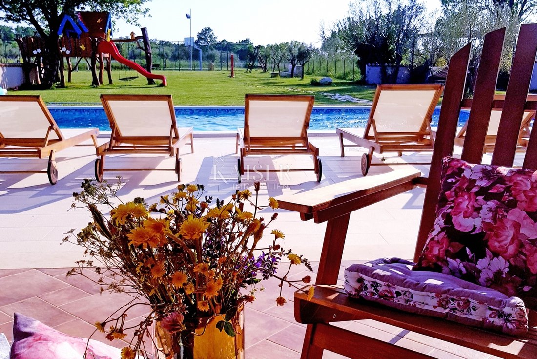 Villa in Marcana, Istria County, Croatia 3 - 13451195