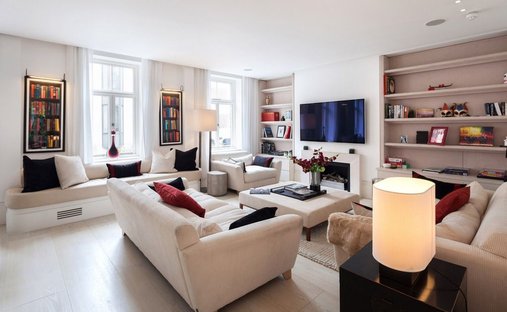 House in Mayfair, Westminster, England 1