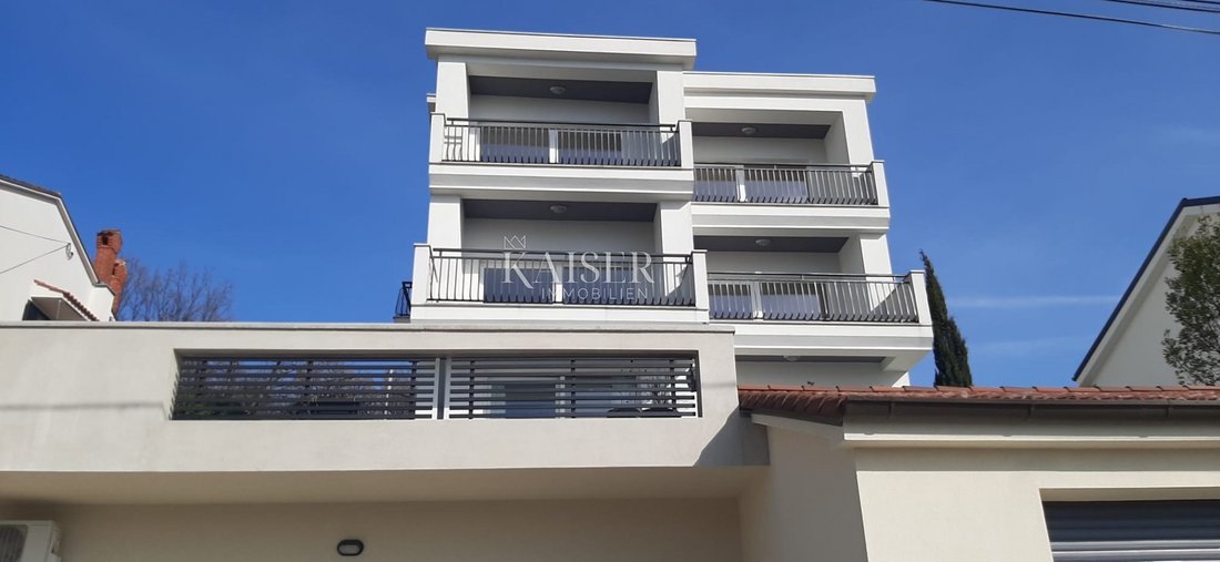 Apartment in Mjesni odbor Srdoci, Grad Rijeka, Primorje-Gorski Kotar County 1 - 13451170