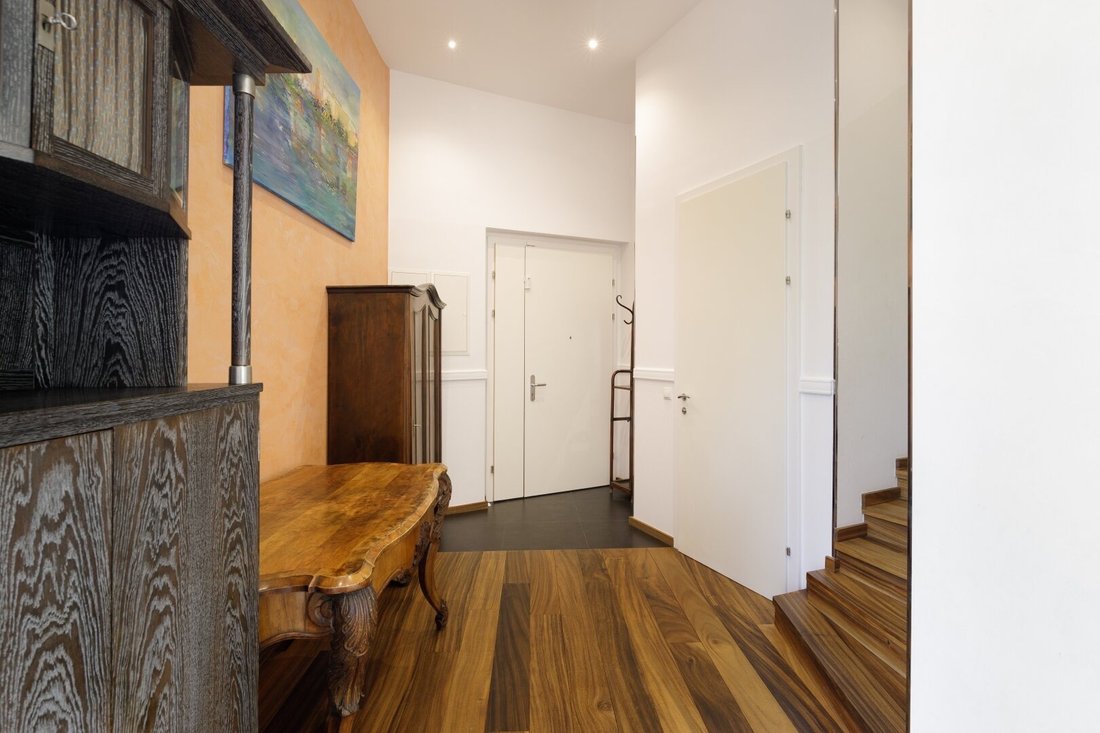 Super Apartment In Prestigious 19th District Of Vienna In Vienna, Wien