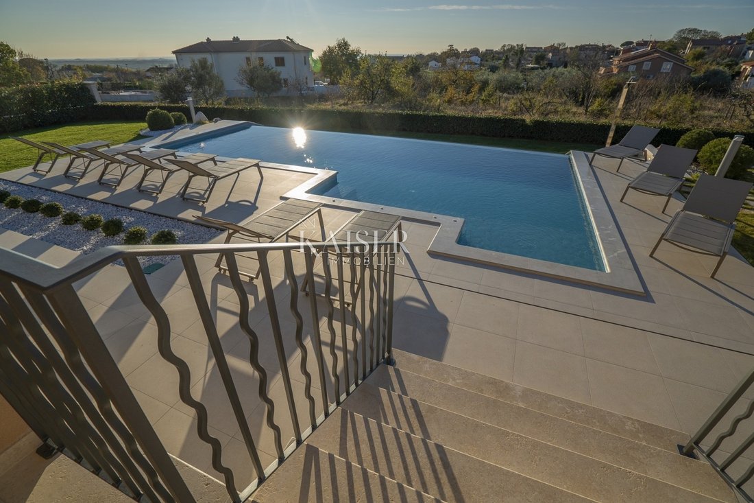 House in Porec, Istria County, Croatia 2 - 13451143
