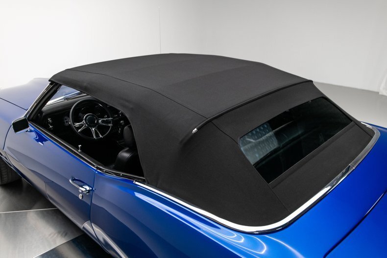 Cabriolet in Charlotte, United States 5 - 13449613
