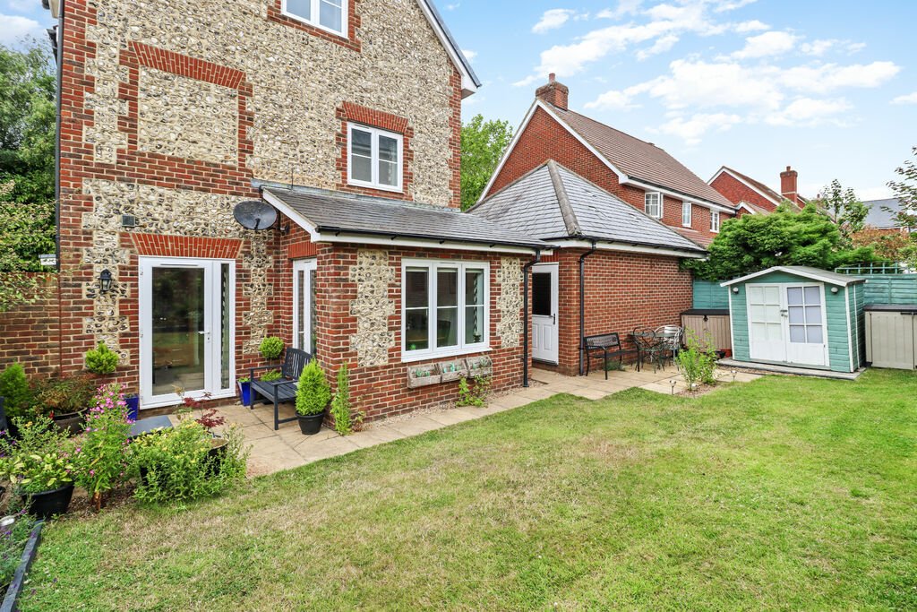 An Impressive Five Bedroom Detached Family In Hailsham, England, United