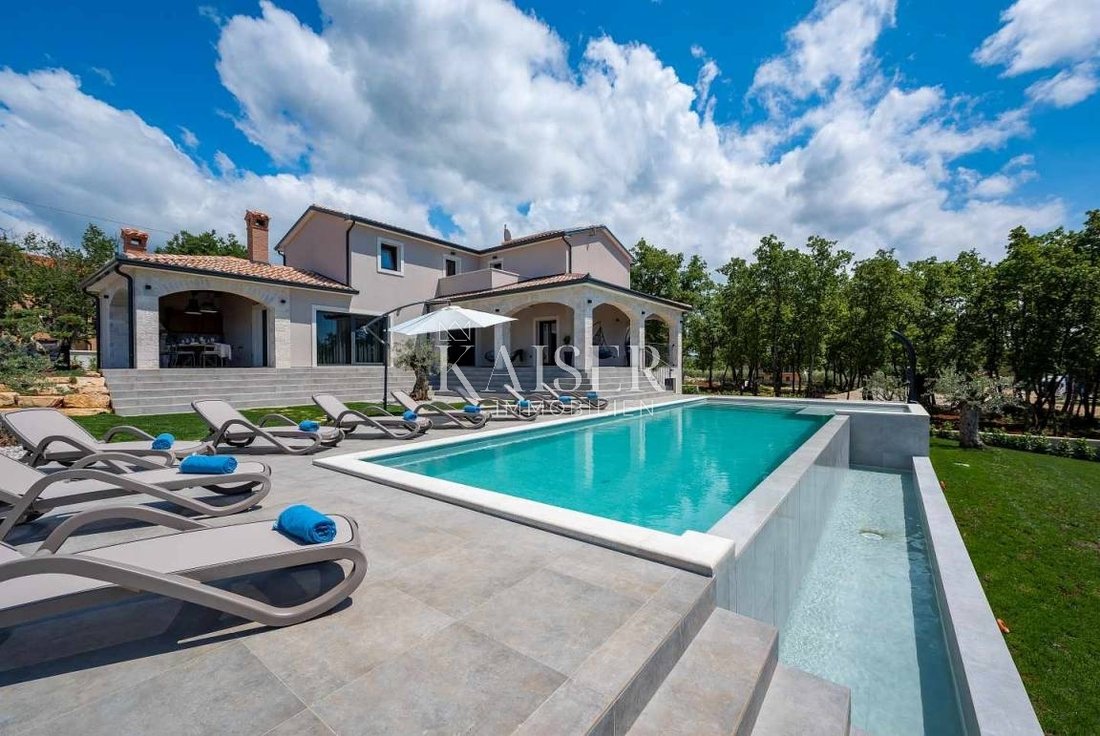 Villa in Poreč, Gespanschaft Istrien, Kroatien 3 - 13451422