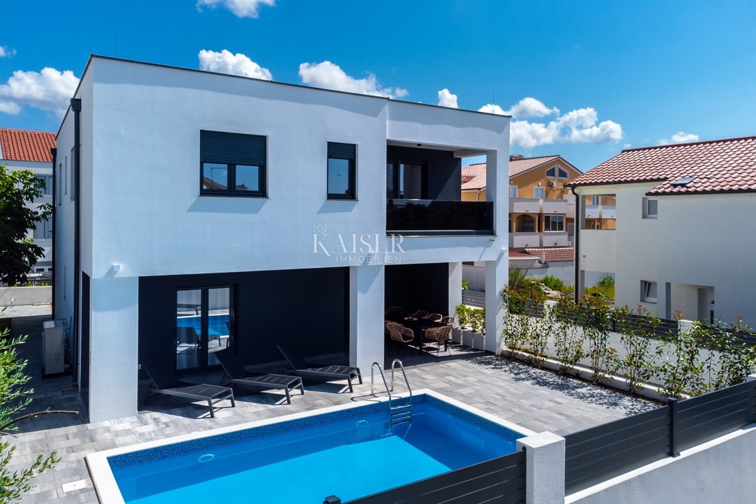 House in Vrsi, Zadar County, Croatia 1 - 13449859