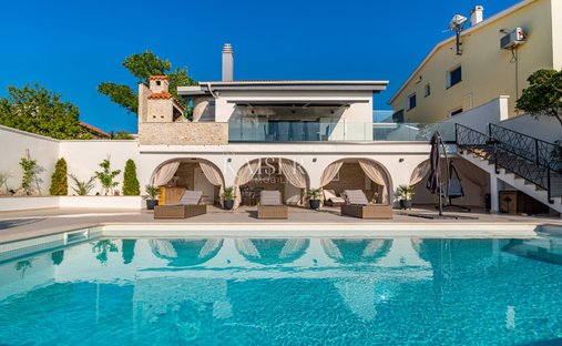 Villa in Municipality of Novigrad, Zadar County, Croatia 1