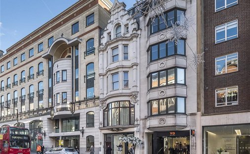 Apartment in Soho, England 1
