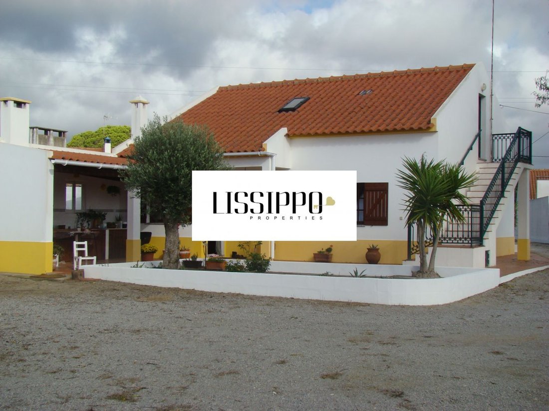 Melides Fantastic Property Inserted In A Plot In Grândola, Setubal