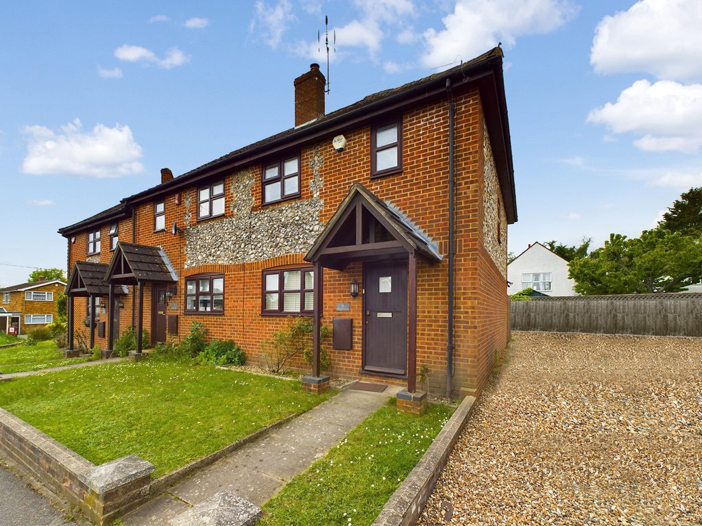 An Attractive Three Bedroom End In Flackwell Heath, England, United