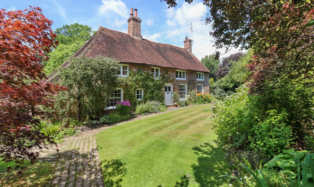Beautiful 5 Bed Listed Cottage And In Herstmonceux, England, United