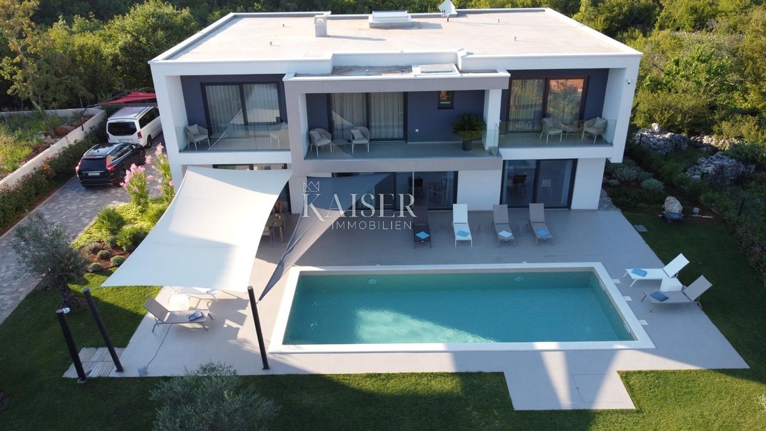 Villa in Vrh, Primorje-Gorski Kotar County, Croatia 1 - 13449849
