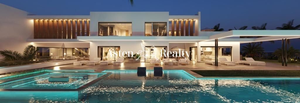 Villa in La Caleta, Adeje, Canary Islands 1 - 13451293