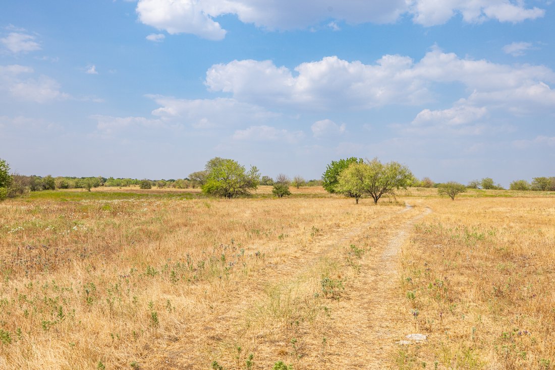 Shelton Ranch 880 +/ Acres In Fort Worth, Texas, United States For Sale