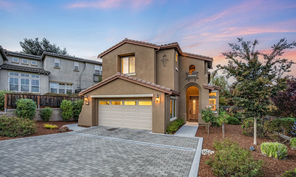 Great Two Story Home In Almaden! In San Jose, California, United States