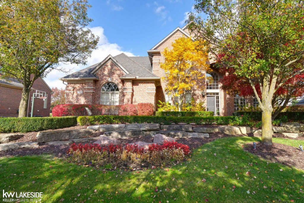 Single Family Detached Shelby Twp In Utica, Michigan, United States For