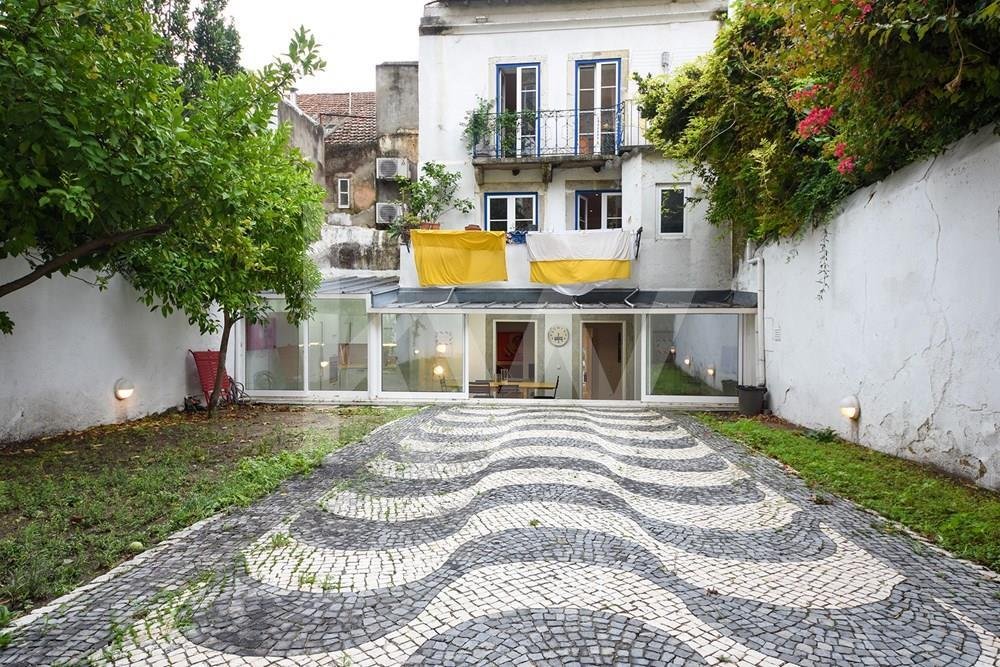 T2+2 With Lots Of Cachet In One Of The Most In Lisbon, Lisbon, Portugal For Sale (13454317)