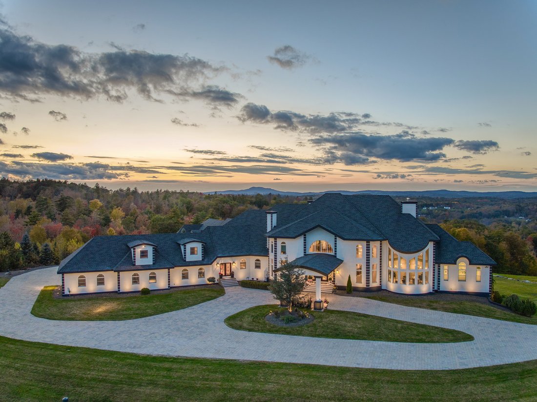 To Nirvana In New Boston, New Hampshire, United States For Sale