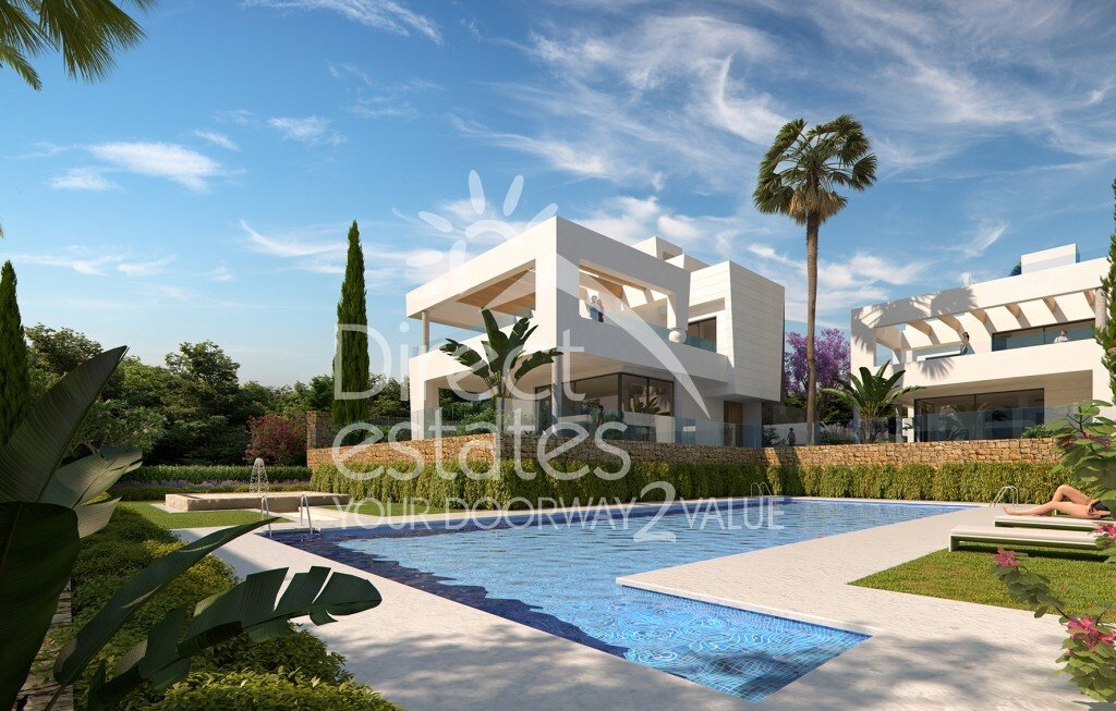 Villa in San Pedro de Alcantara, Andalusia, Spain 1 - 13456115