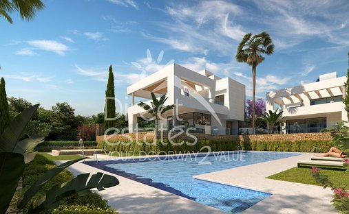 Villa en San Pedro Alcántara, Andalucía, España 1