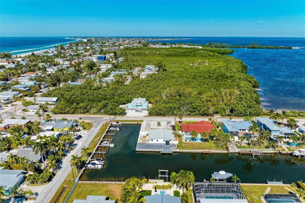 Single Family Detached Holmes Beach In Holmes Beach, Florida, United